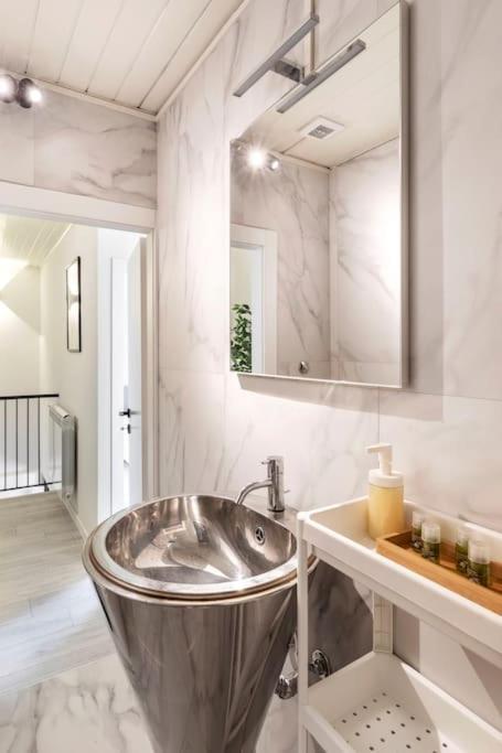 Апартаменты Stupendo Duplex In Centro A Milano Экстерьер фото